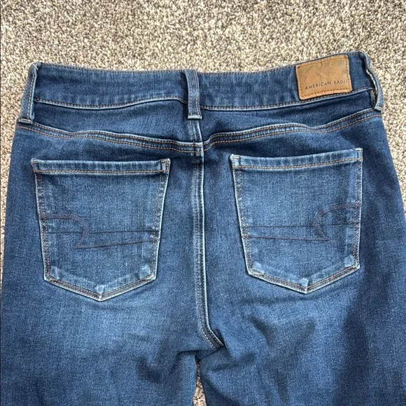 American Eagle Outfitters "The Dream Jean" Skinny Jeans ~ Women's Size 2 - Picture 3 of 3